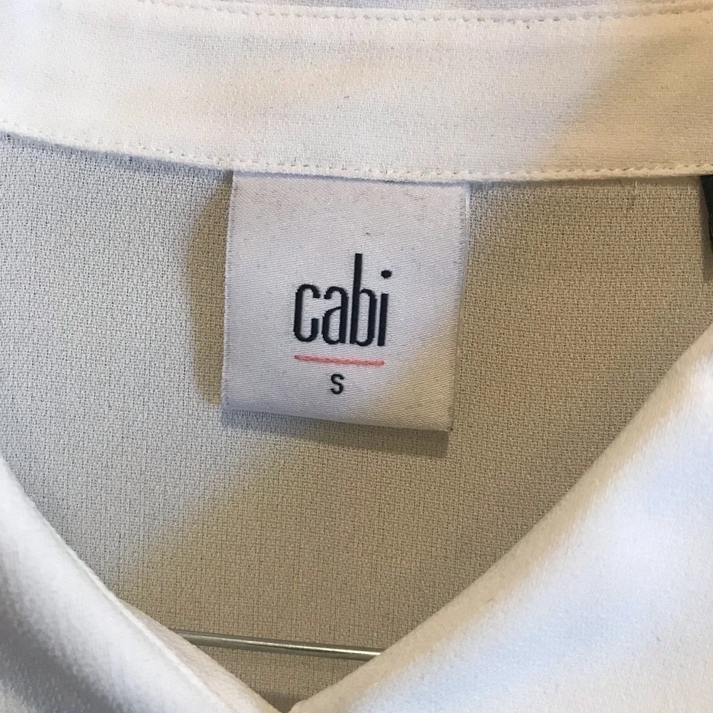 Cabi Sleeveless Blouse Pleated Trim Size Small
